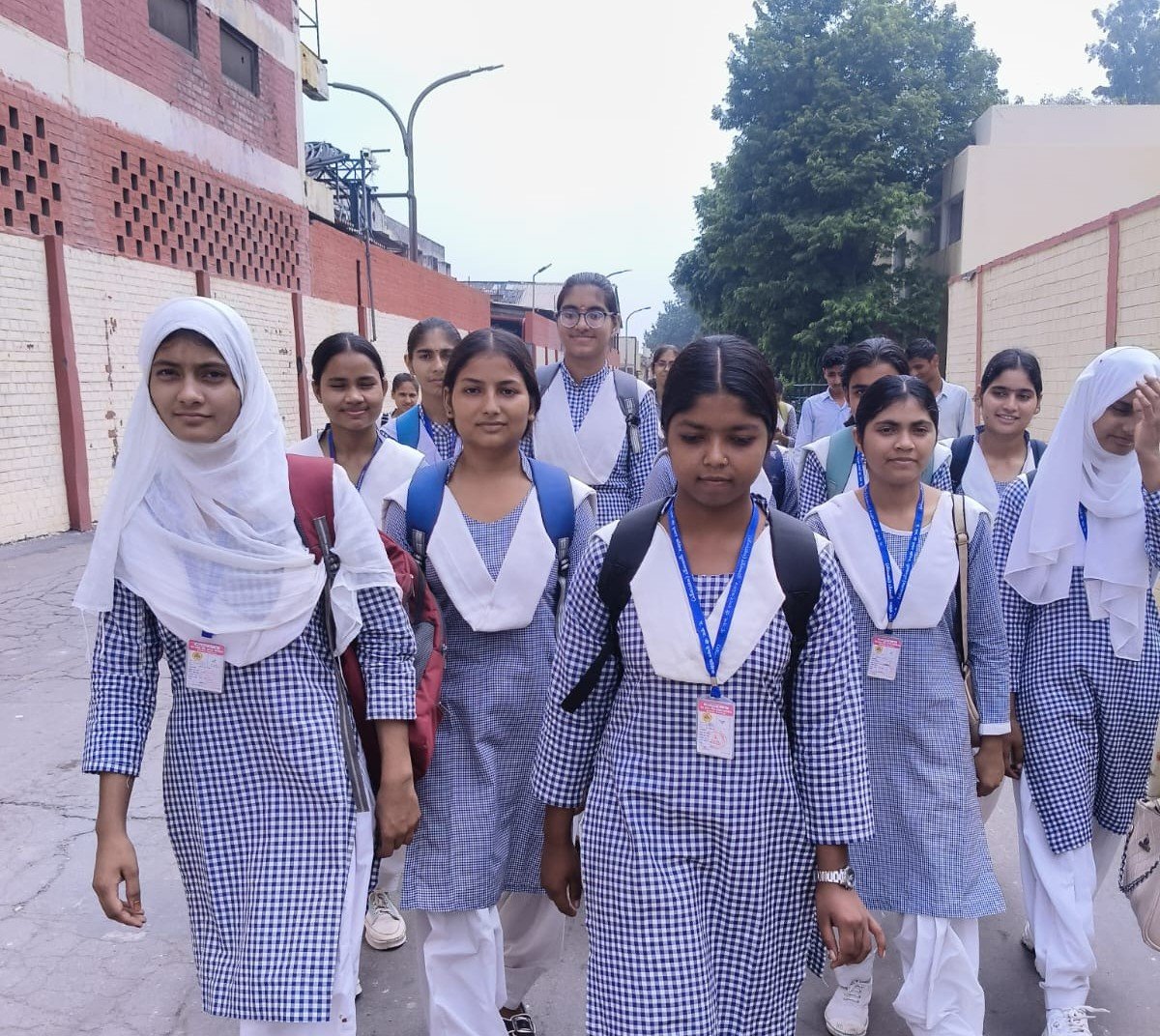 बी आई एस द्वारा छात्राओं का शैक्षिक भ्रमण : स्टार पेपर मिल सहारनपुर : 24 अगस्त 2026